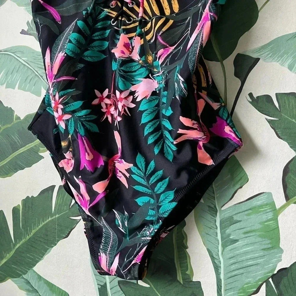 Old Navy Black Floral Tropical Lace Front One Piece Swimsuit M - Picture 4 of 7